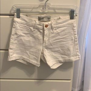 Abercrombie and Fitch low rise white shorts